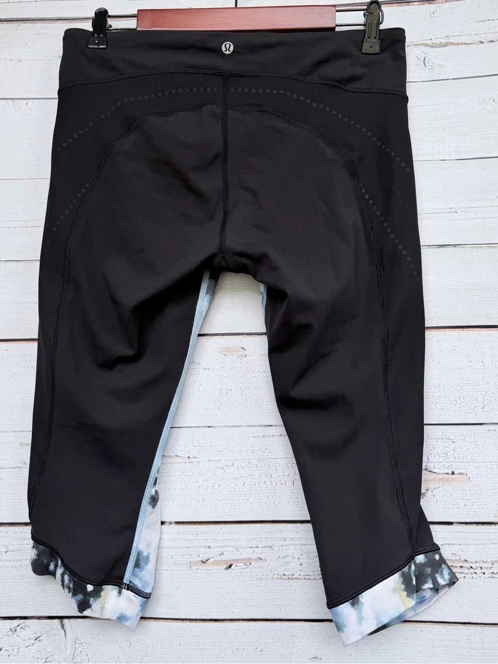 Lululemon Stop At Nothing Crop Leggings Mini Blooming Pixie Aquamarine - Size 10